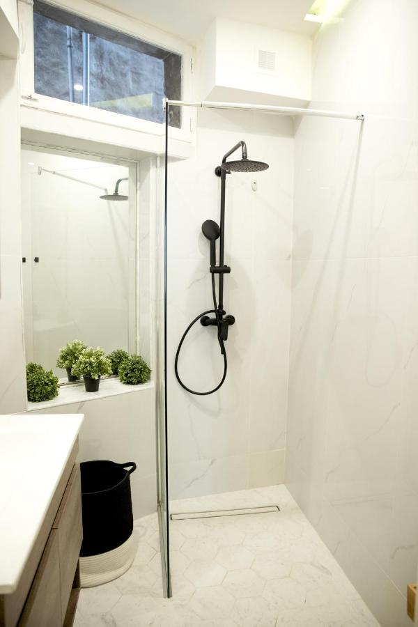 Luxury Apartment In Cannes / 300M From Palais Des Festivals / Parking Included Bagian luar foto
